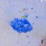 Kép 2/3 - Kék virágszirmos lányt  ábrázoló póló